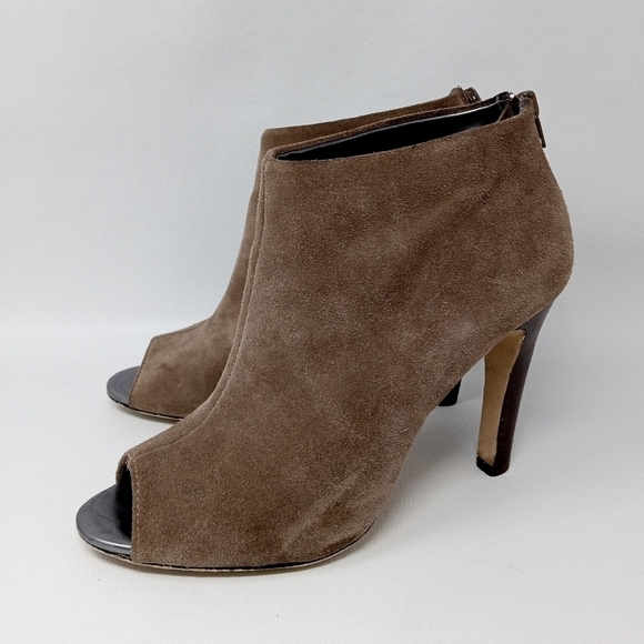 Julianne Hough for Sole Society 'Angela' Bootie - Picture 4 of 13